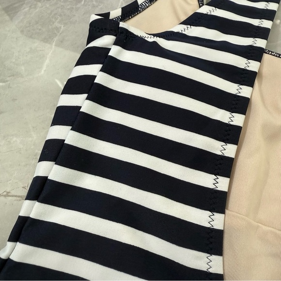 NWOT Women’s Joe Fresh Padded Striped One Piece Swimsuit Size XS - Picture 10 of 16